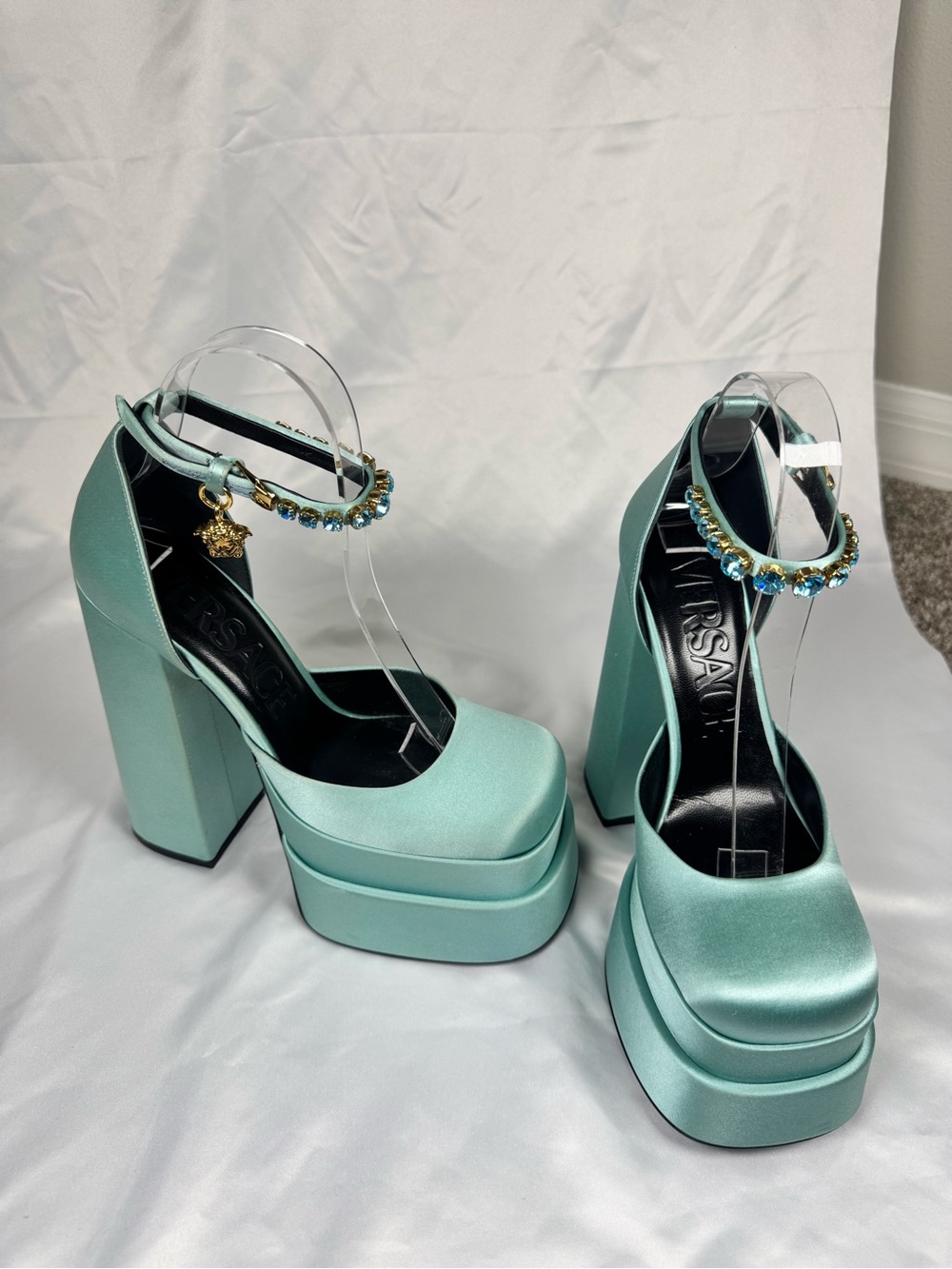 Versace Medusa Aevitas Platform Pumps Mint Satin Crystal Strap 37/7